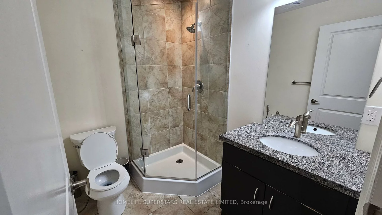 205, Lakeshore, 1002 - CO Central, Oakville