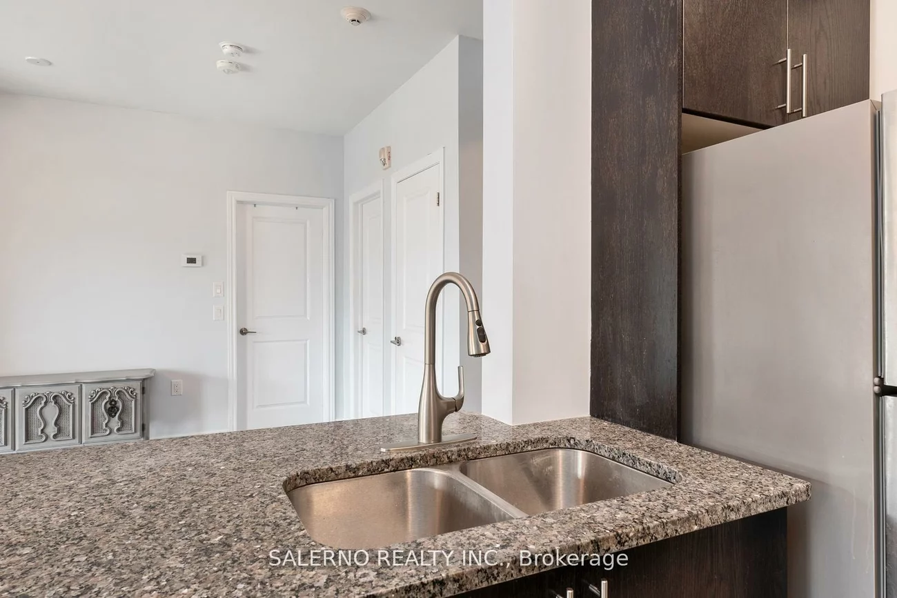 2393, Bronte, 1019 - WM Westmount, Oakville