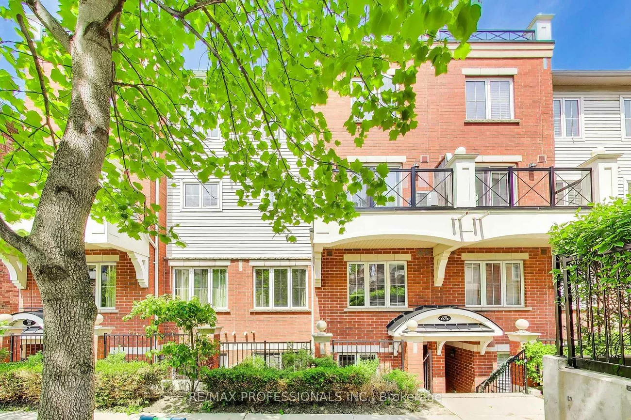 2460, Post, 1015 - RO River Oaks, Oakville