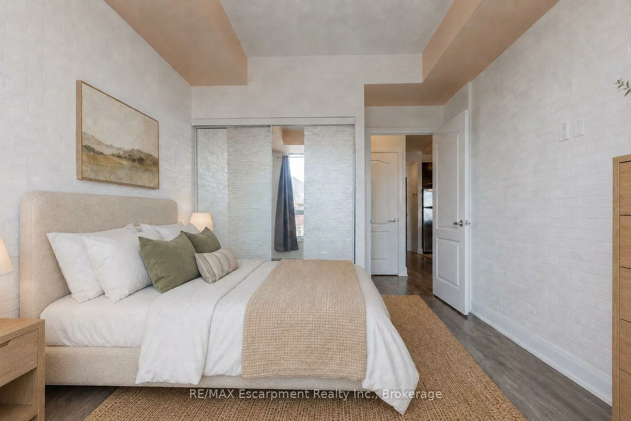 2470, Prince Michael, 1009 - JC Joshua Creek, Oakville