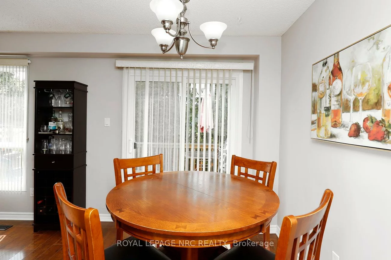 1226, Kirstie, 1003 - CP College Park, Oakville