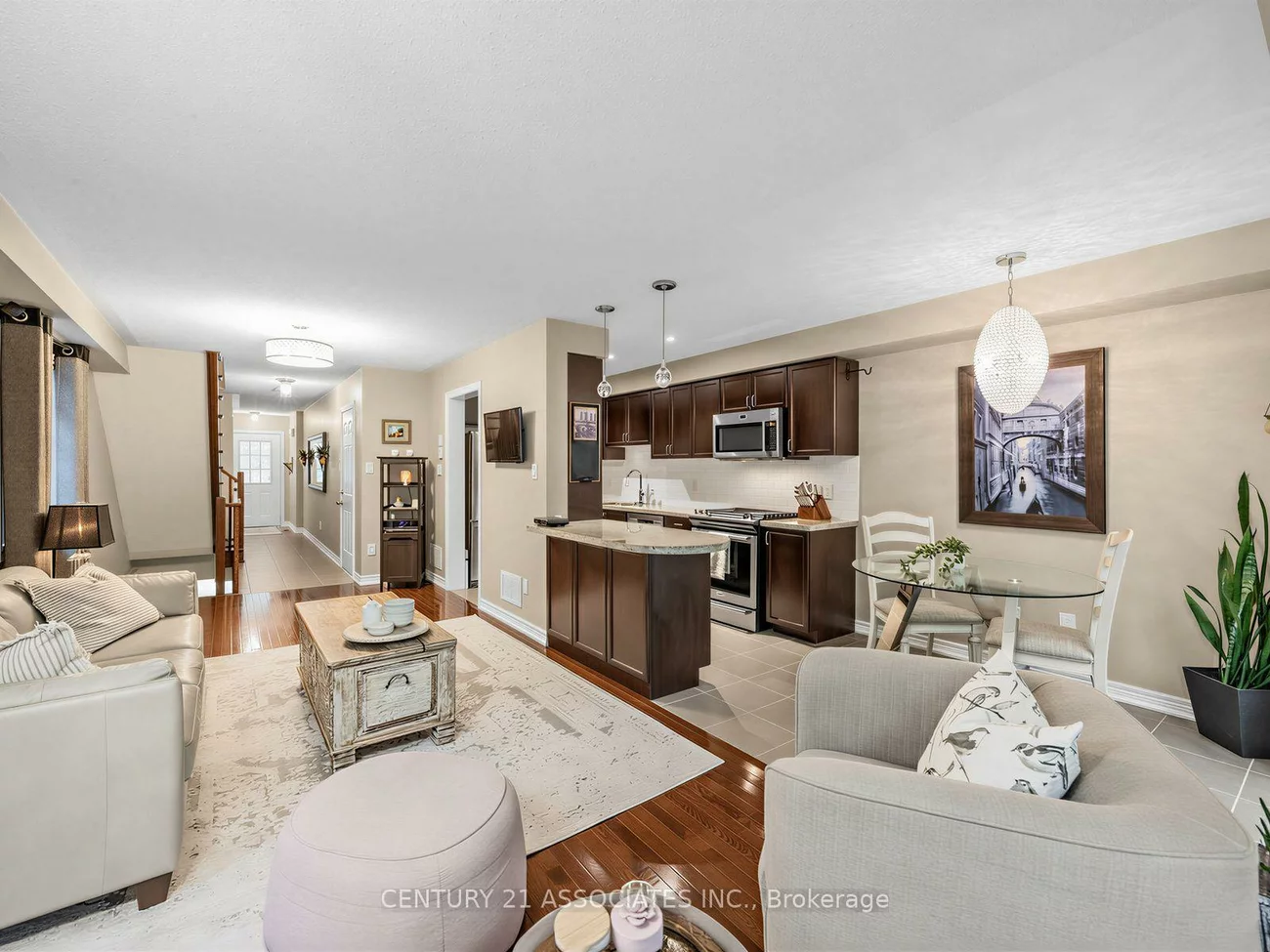 233, Duskywing, 1001 - BR Bronte, Oakville