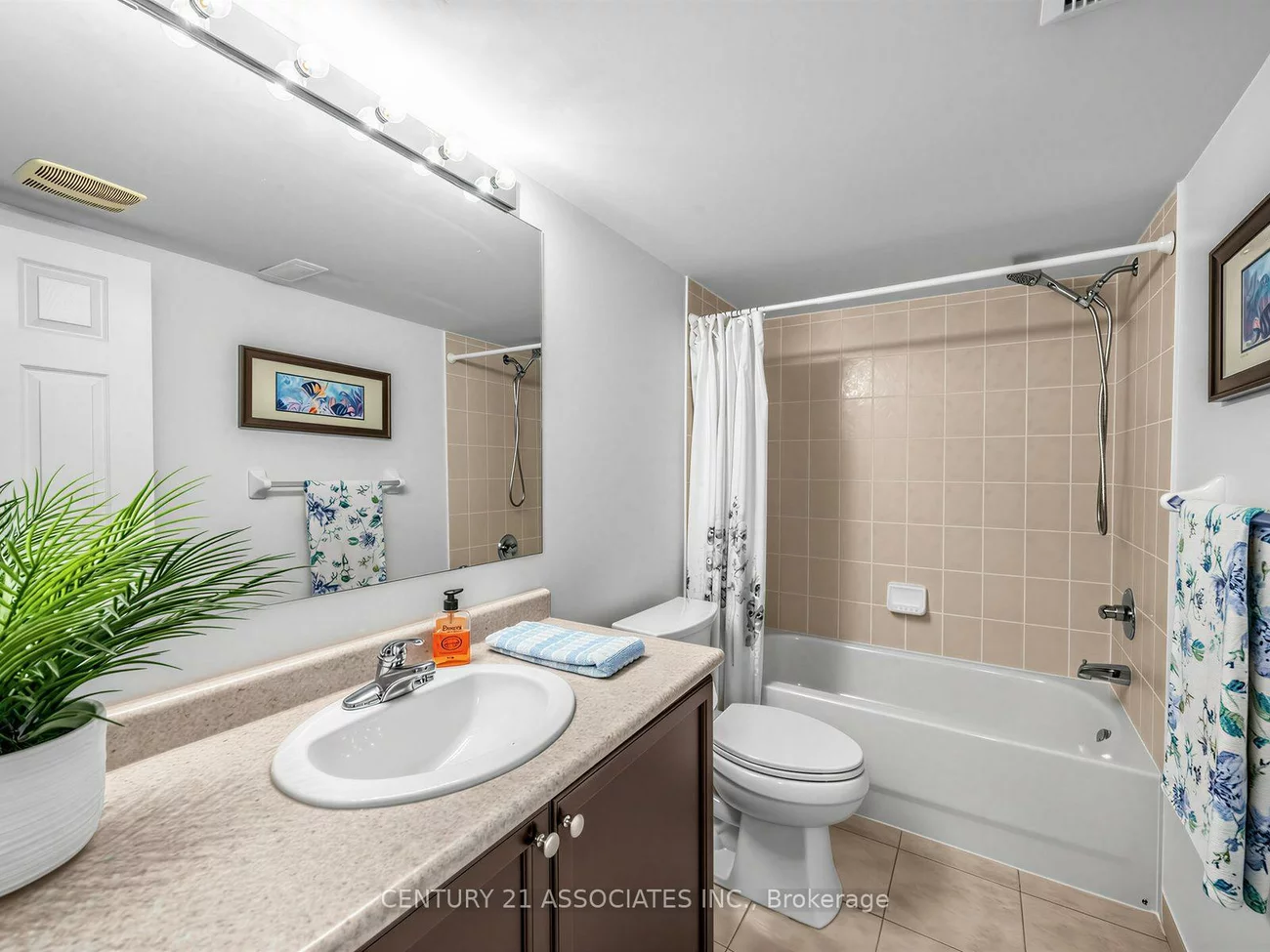 233, Duskywing, 1001 - BR Bronte, Oakville