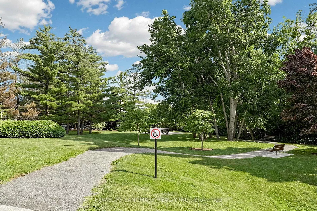 1230, Marlborough, 1003 - CP College Park, Oakville