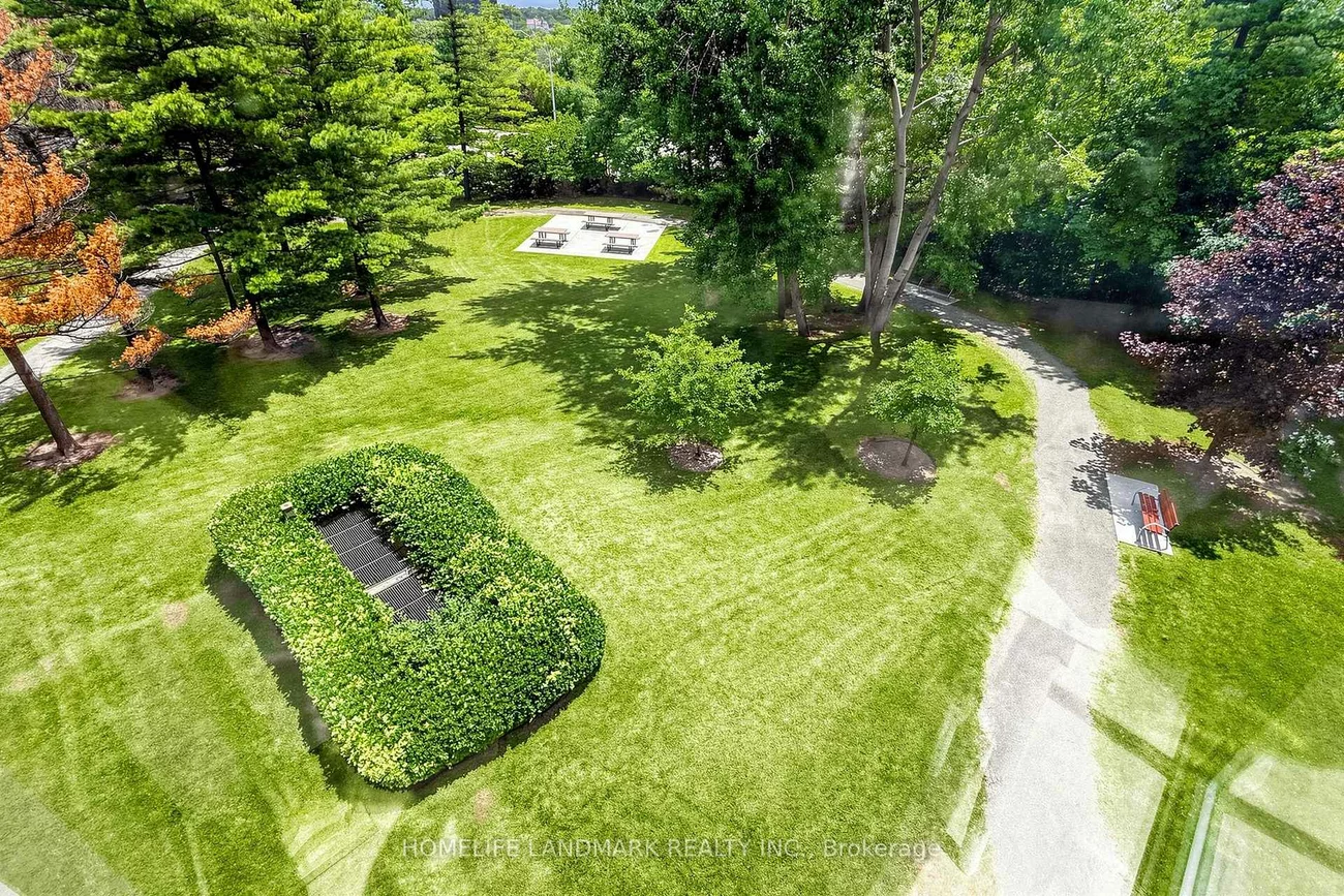 1230, Marlborough, 1003 - CP College Park, Oakville
