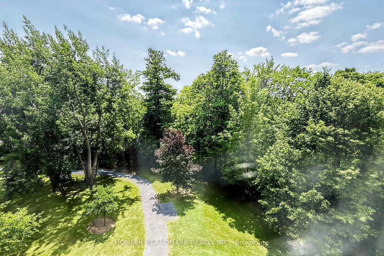 1230, Marlborough, 1003 - CP College Park, Oakville