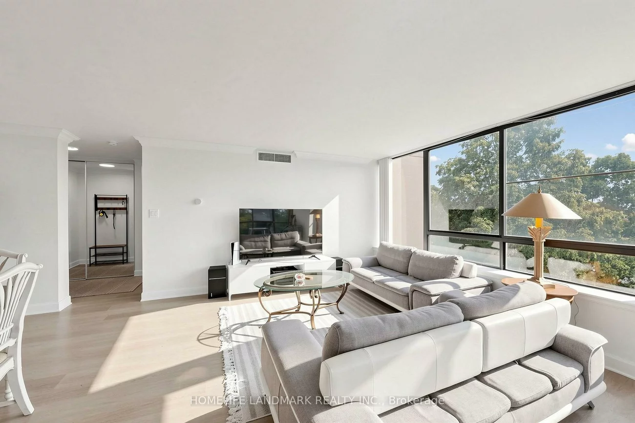 1230, Marlborough, 1003 - CP College Park, Oakville