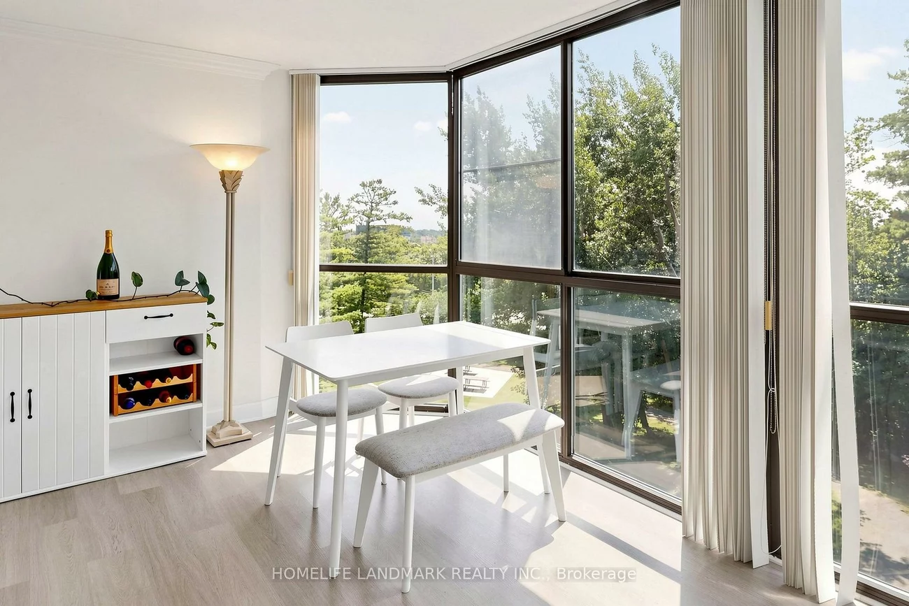 1230, Marlborough, 1003 - CP College Park, Oakville