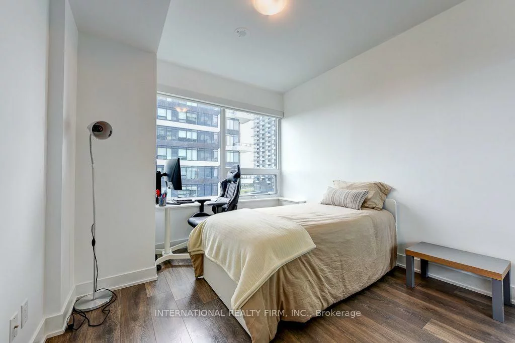 2481, Taunton, 1015 - RO River Oaks, Oakville
