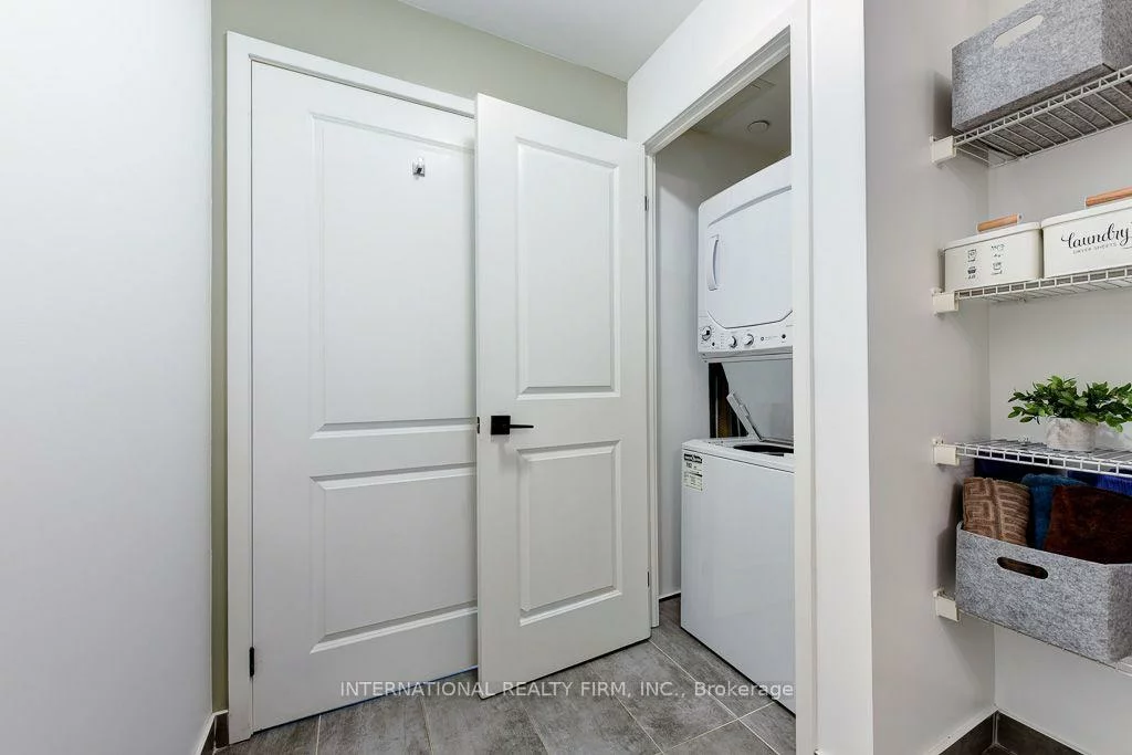 2481, Taunton, 1015 - RO River Oaks, Oakville