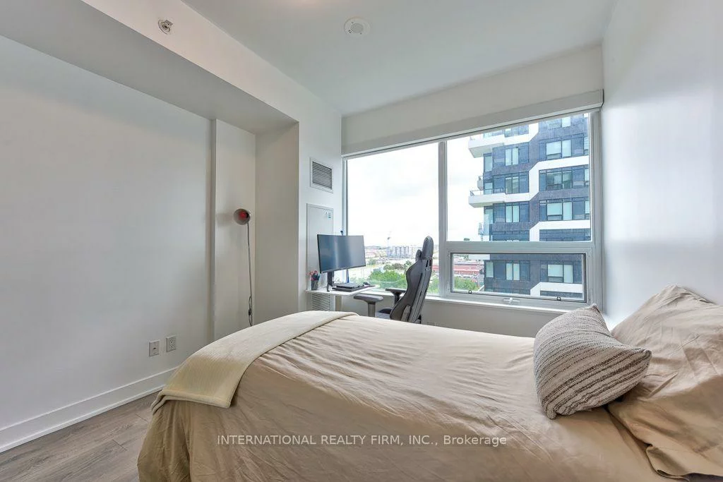 2481, Taunton, 1015 - RO River Oaks, Oakville