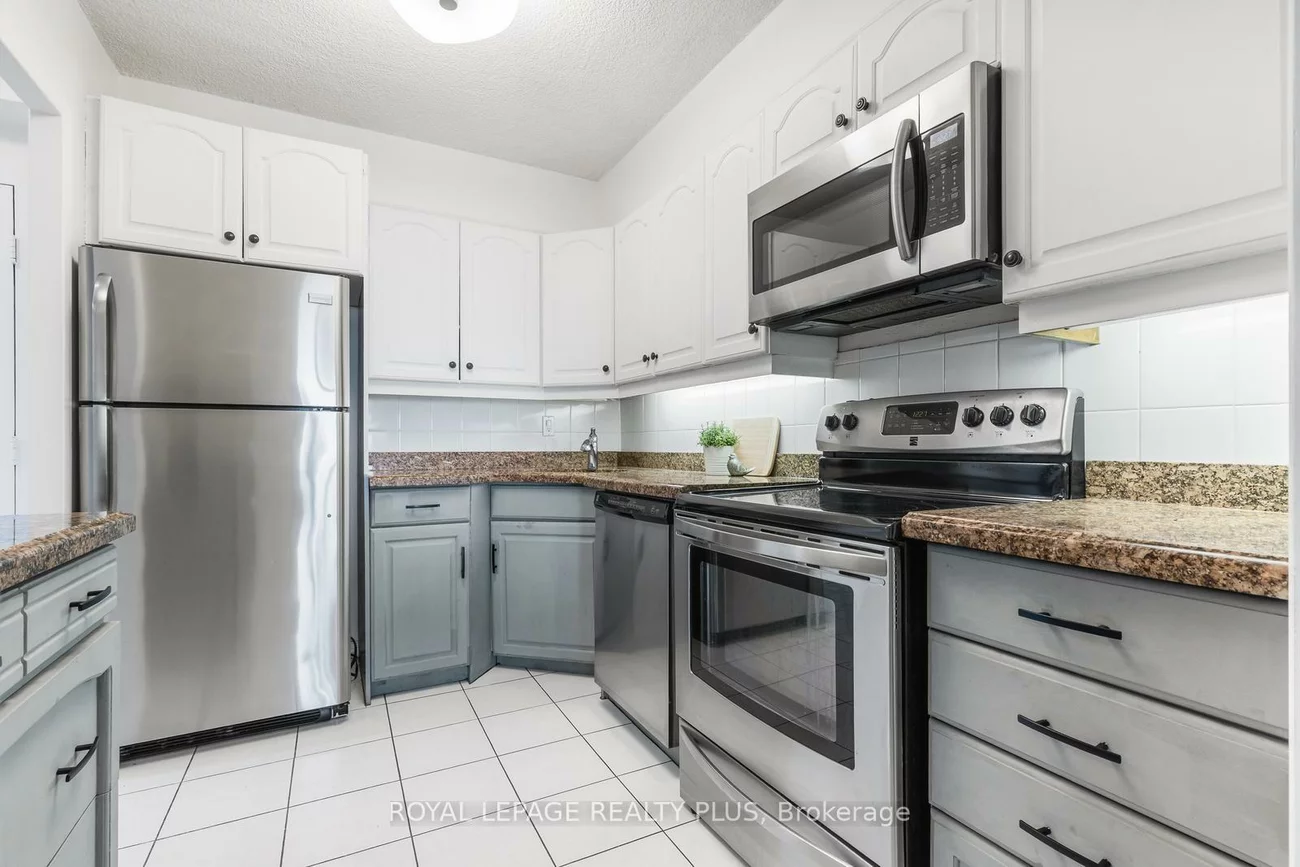 1359, White Oaks, 1005 - FA Falgarwood, Oakville
