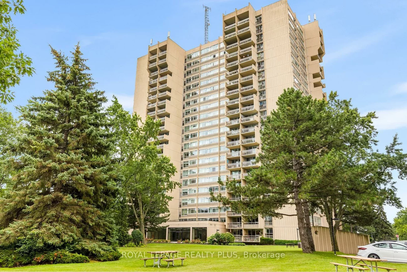 1359, White Oaks, 1005 - FA Falgarwood, Oakville