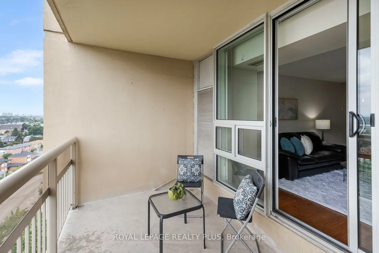 1359, White Oaks, 1005 - FA Falgarwood, Oakville