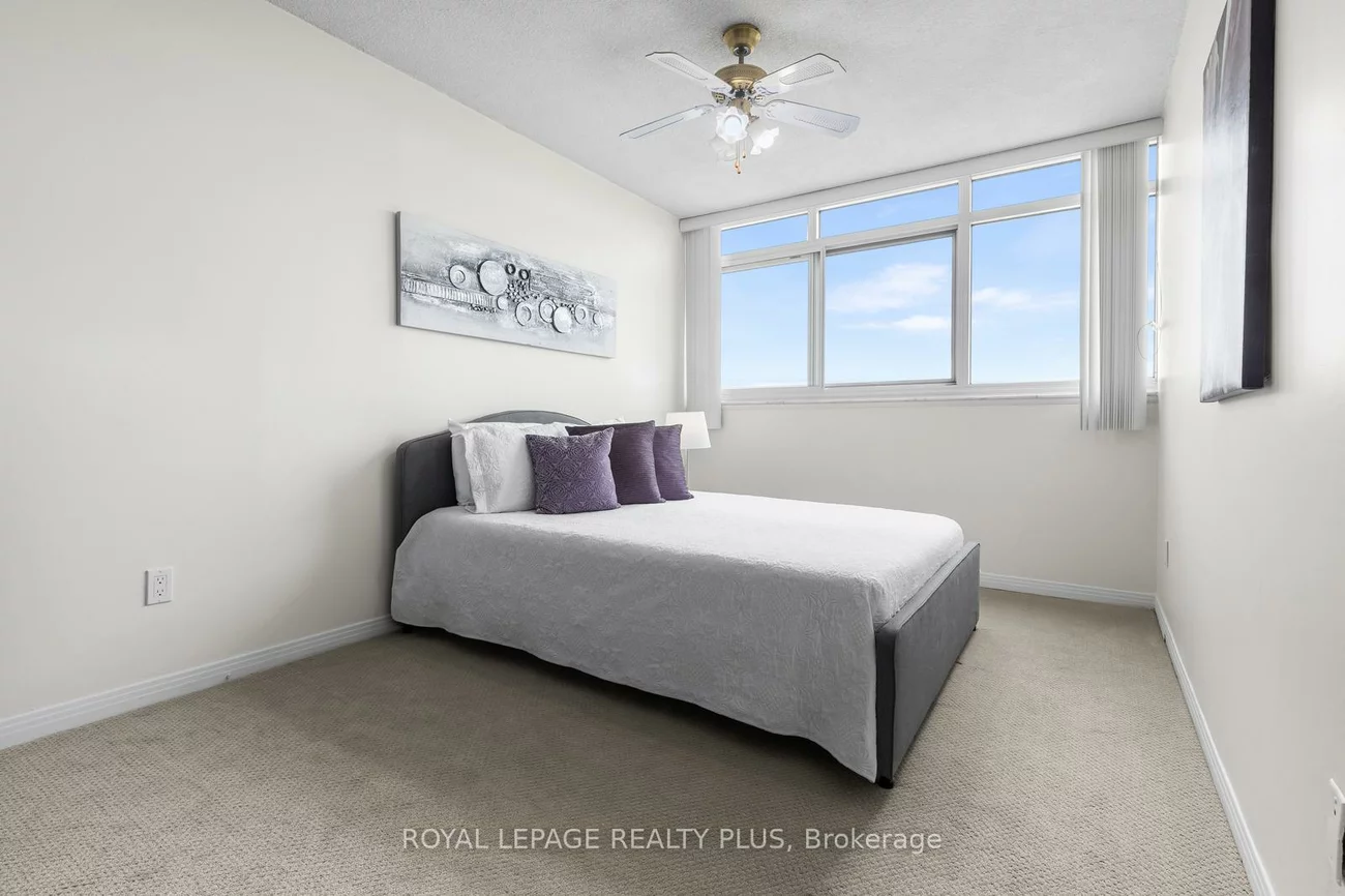 1359, White Oaks, 1005 - FA Falgarwood, Oakville