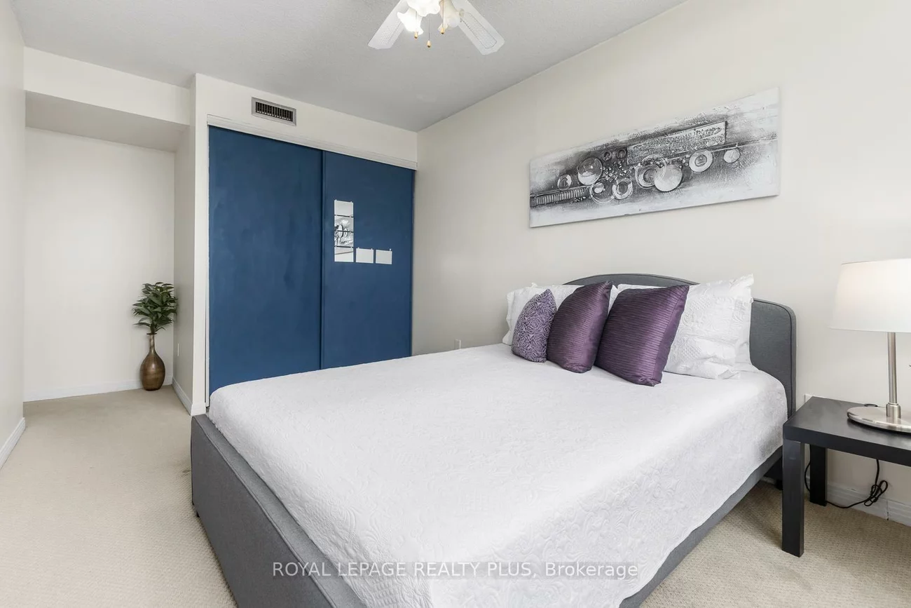 1359, White Oaks, 1005 - FA Falgarwood, Oakville