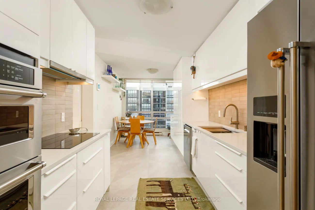 2180, Marine, 1001 - BR Bronte, Oakville