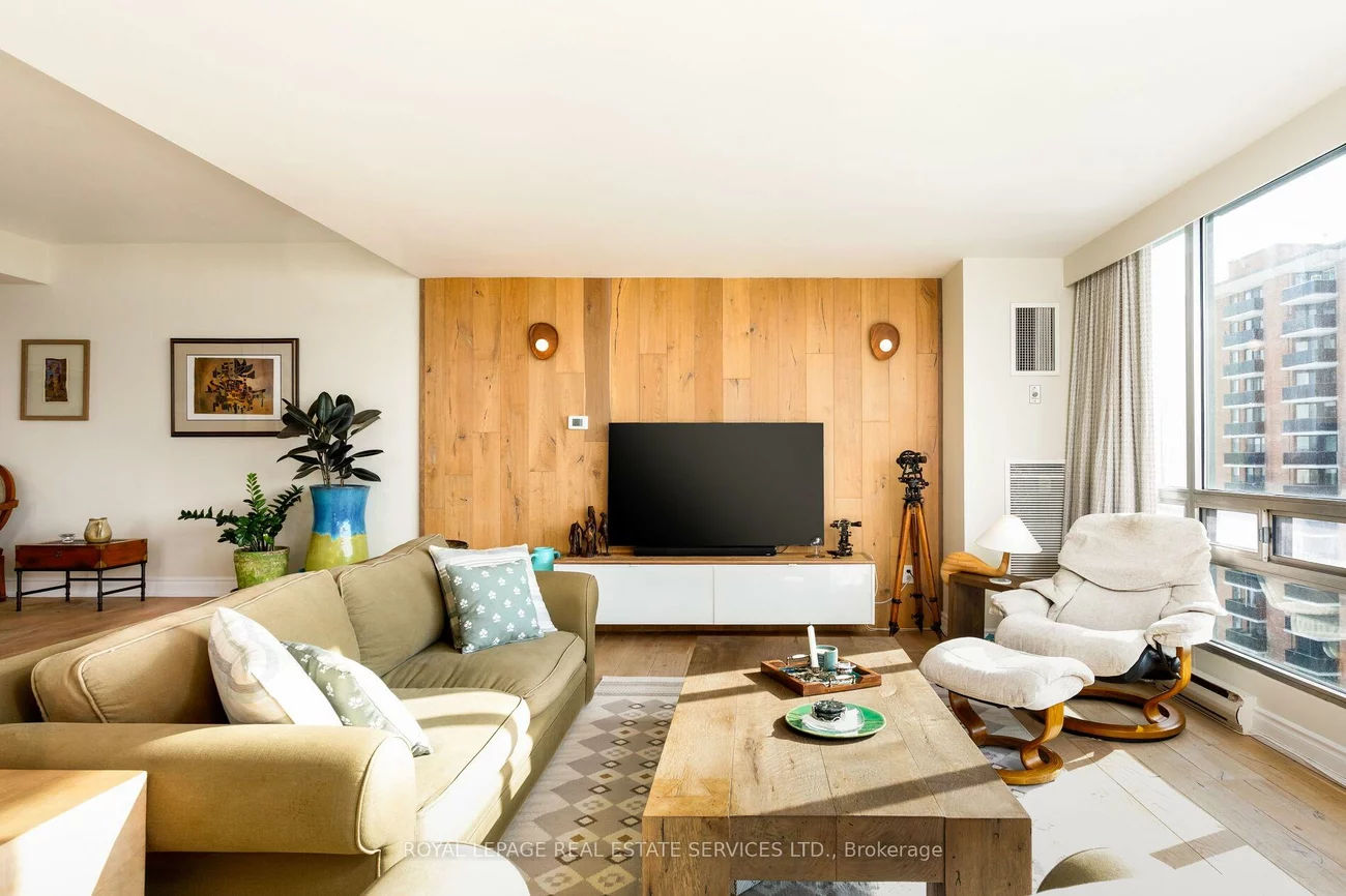 2180, Marine, 1001 - BR Bronte, Oakville