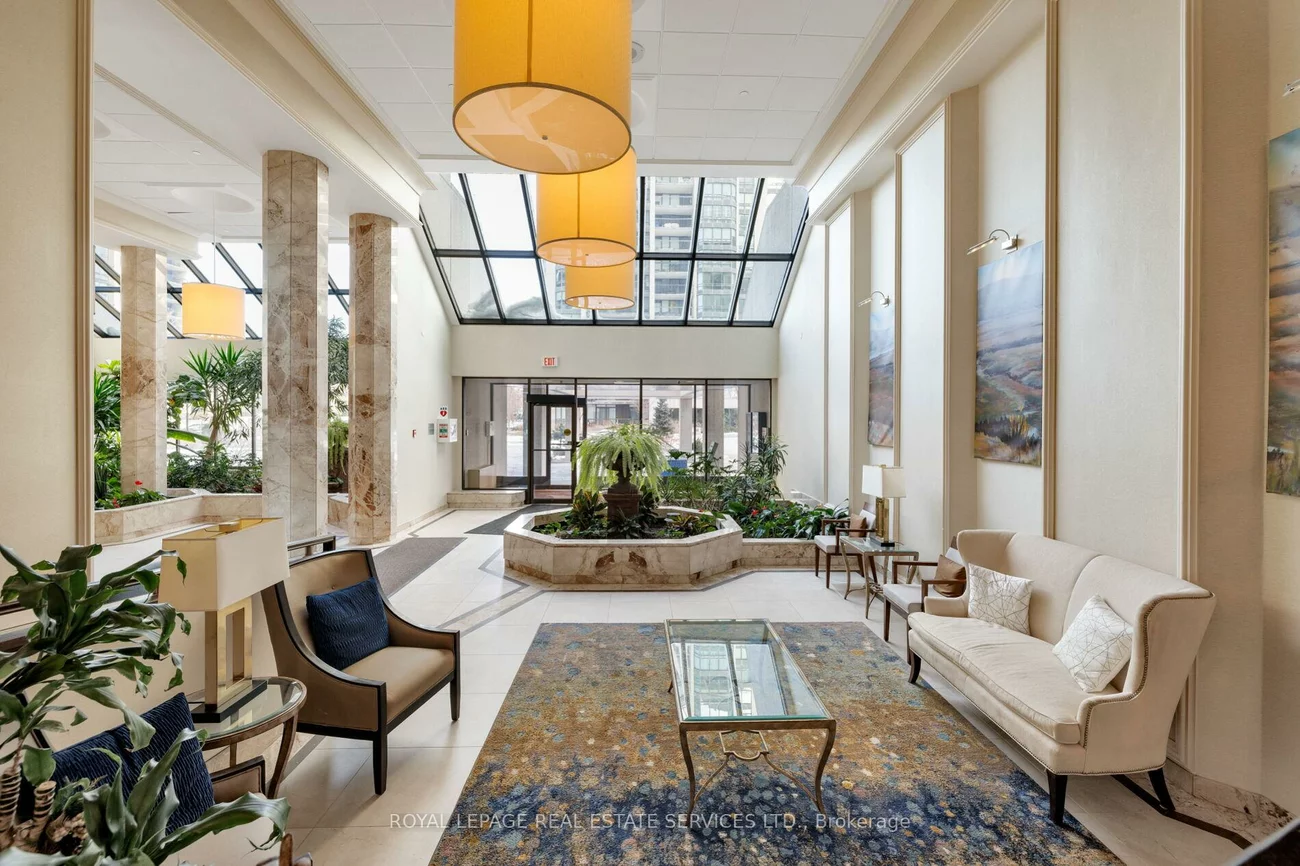 2180, Marine, 1001 - BR Bronte, Oakville