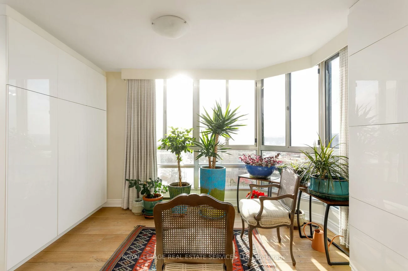 2180, Marine, 1001 - BR Bronte, Oakville
