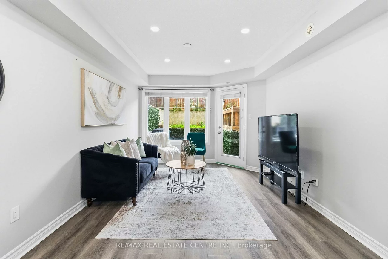 2420, Baronwood, 1019 - WM Westmount, Oakville