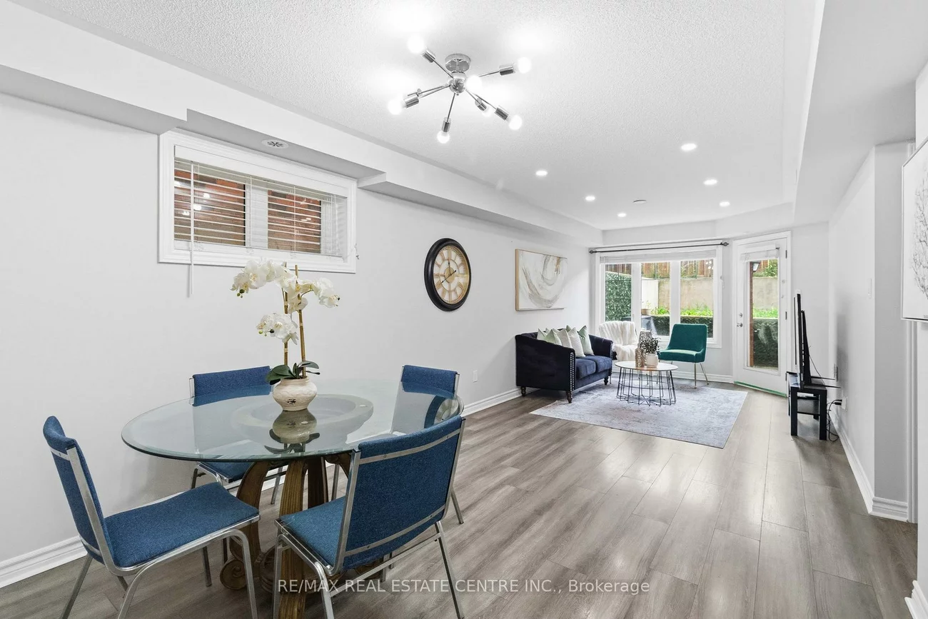 2420, Baronwood, 1019 - WM Westmount, Oakville