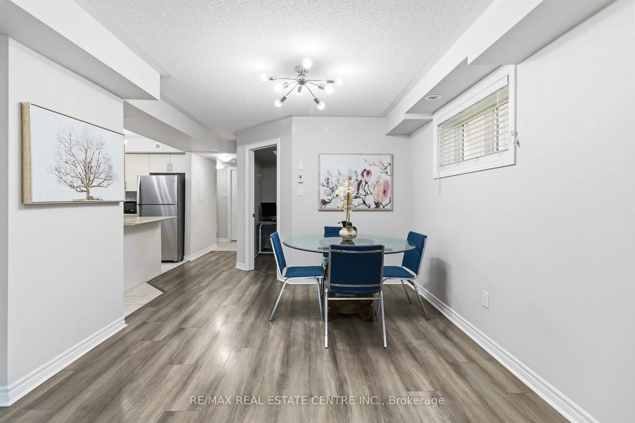 2420, Baronwood, 1019 - WM Westmount, Oakville