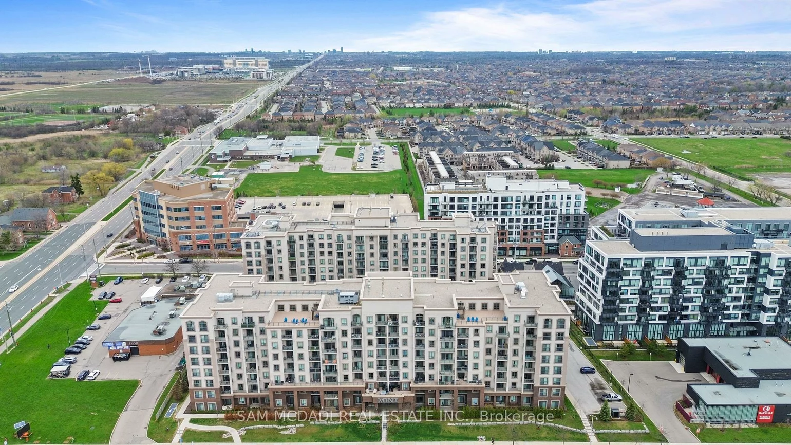 2490, Old Bronte, 1019 - WM Westmount, Oakville