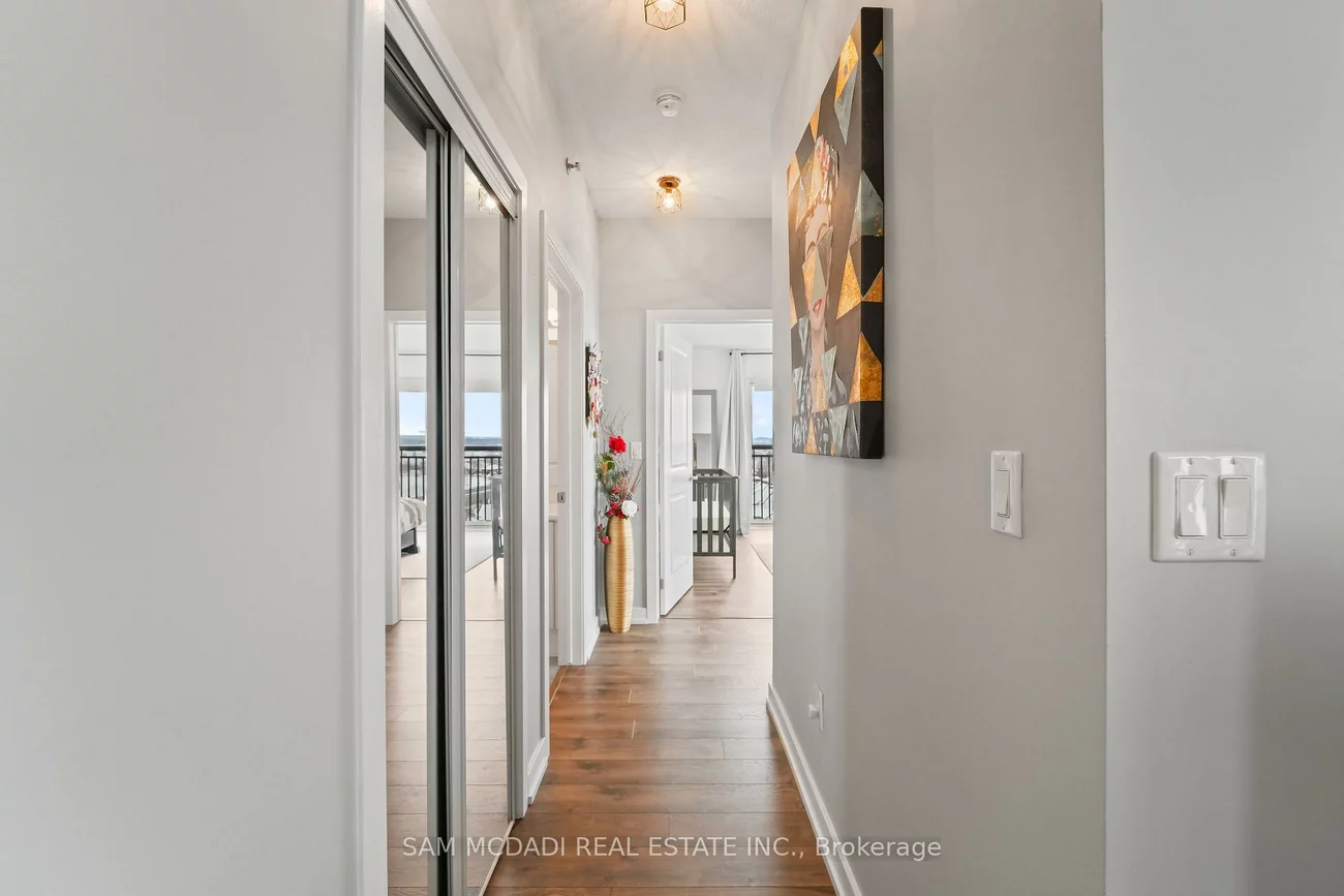 2490, Old Bronte, 1019 - WM Westmount, Oakville