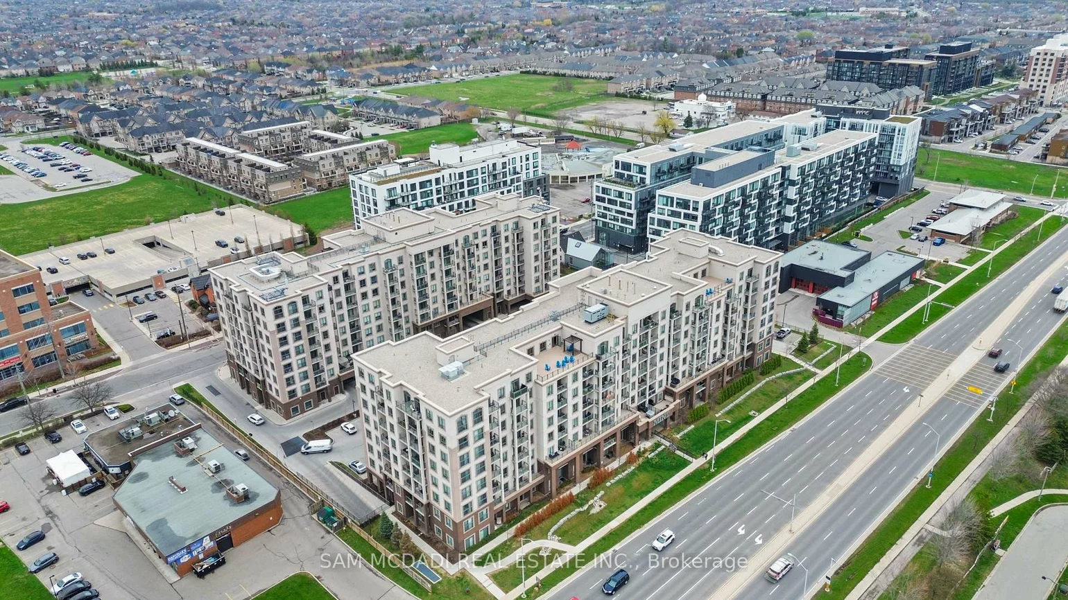 2490, Old Bronte, 1019 - WM Westmount, Oakville