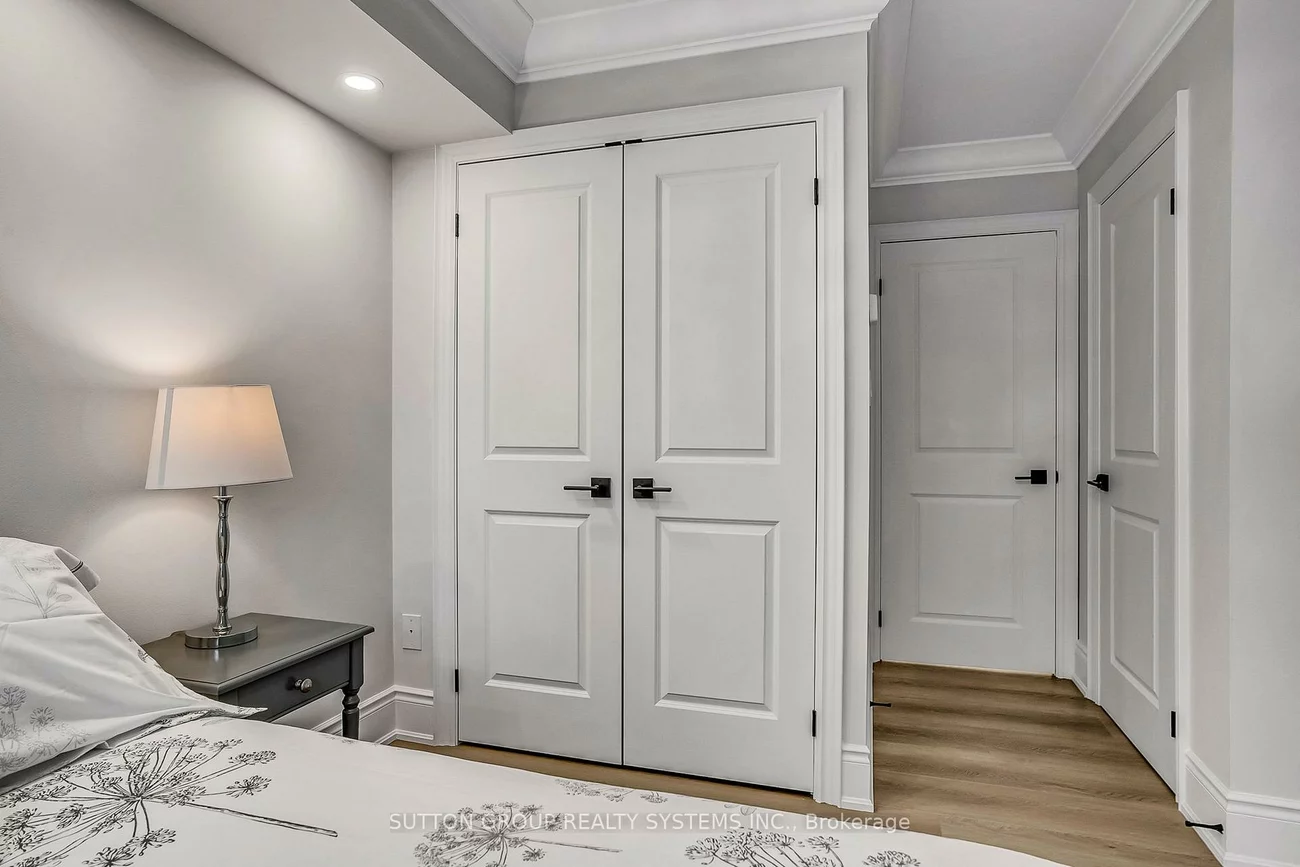 2180, Marine, 1001 - BR Bronte, Oakville
