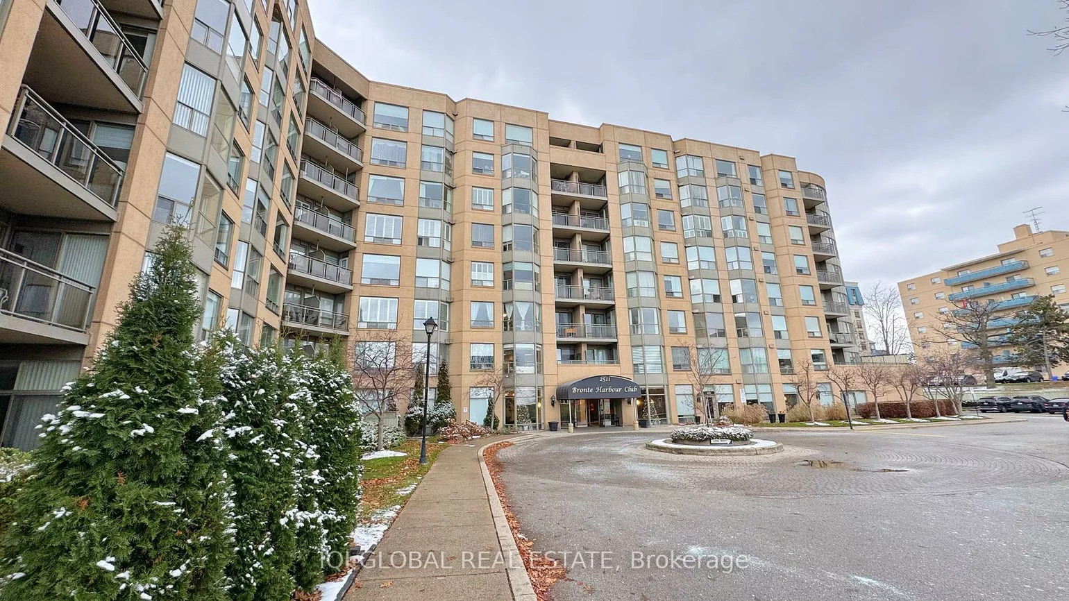 2511, Lakeshore, 1001 - BR Bronte, Oakville