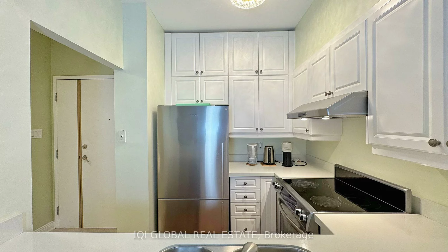 2511, Lakeshore, 1001 - BR Bronte, Oakville