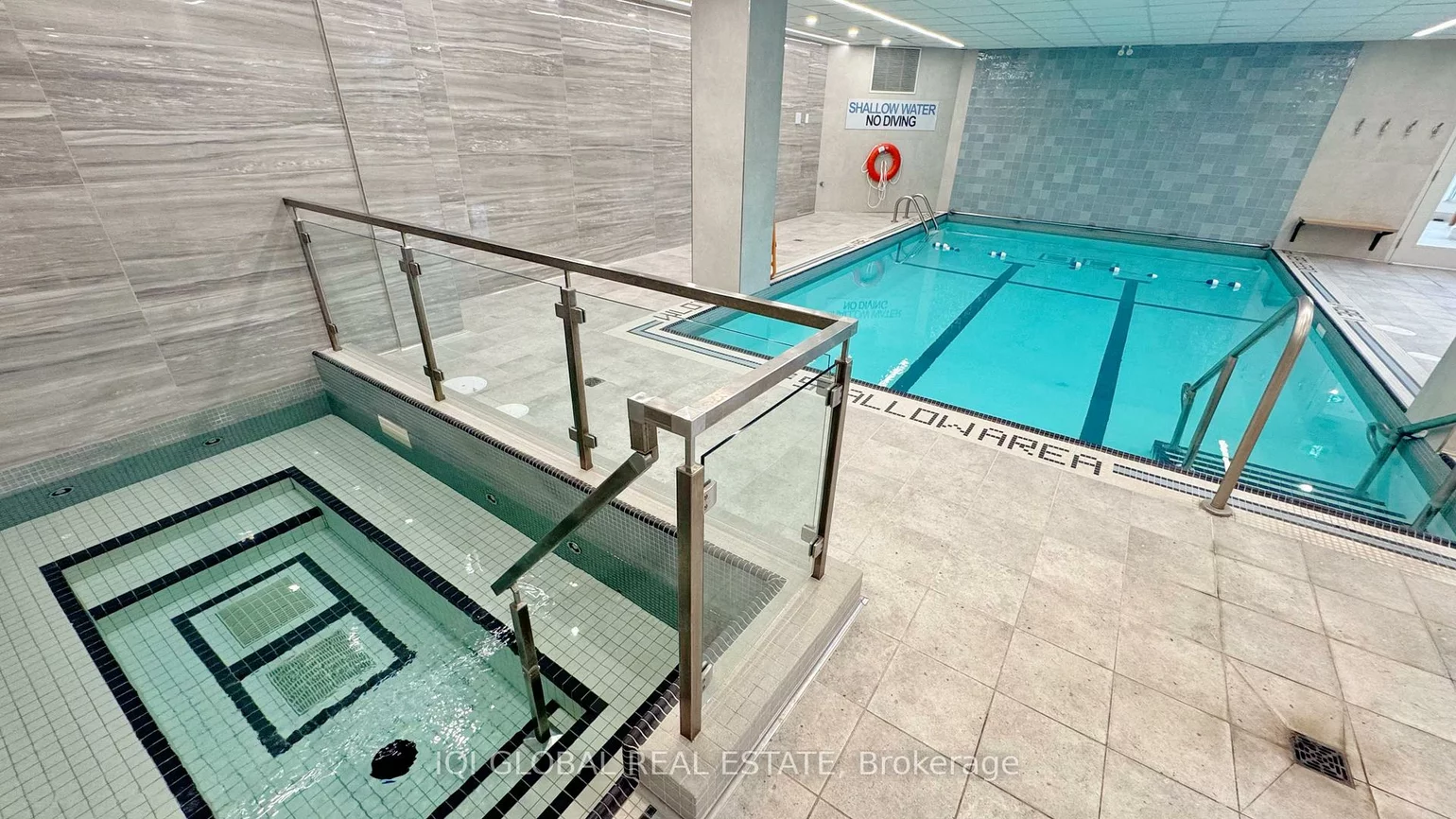 2511, Lakeshore, 1001 - BR Bronte, Oakville