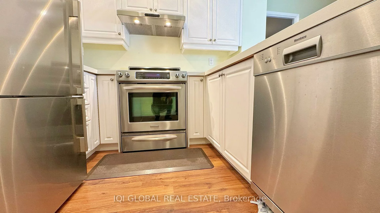 2511, Lakeshore, 1001 - BR Bronte, Oakville