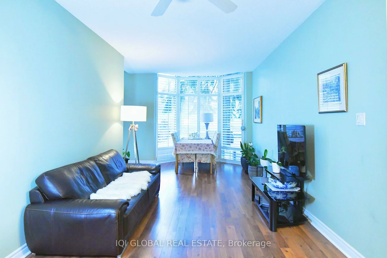 2511, Lakeshore, 1001 - BR Bronte, Oakville