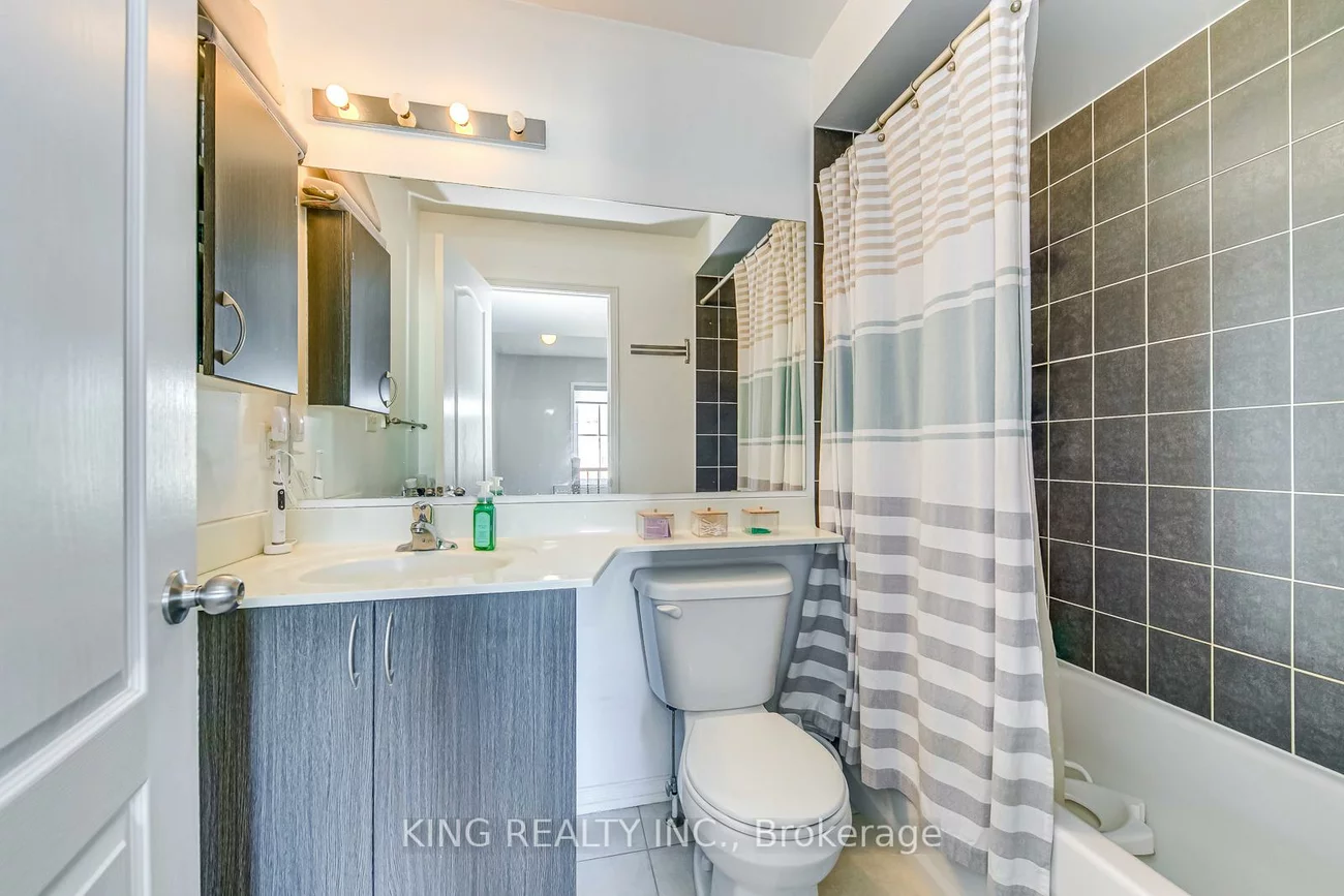 35, Hays, 1015 - RO River Oaks, Oakville