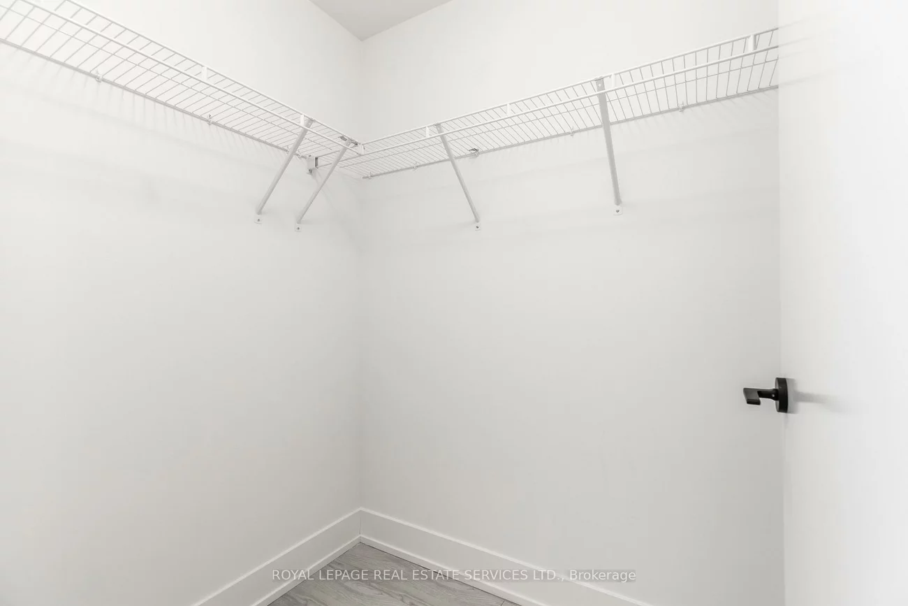 2450, Old Bronte, 1019 - WM Westmount, Oakville