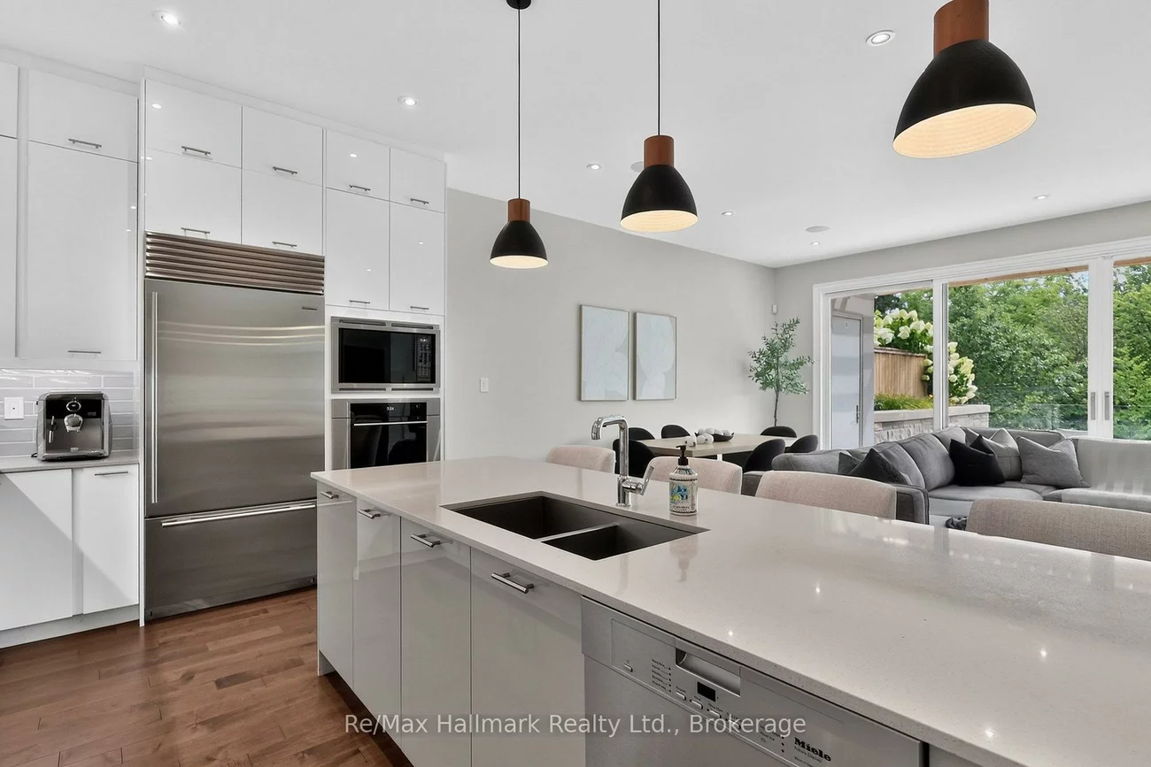 10, MAPLE GROVE, 1011 - MO Morrison, Oakville