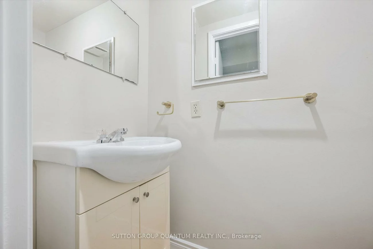 1558, Lancaster, 1005 - FA Falgarwood, Oakville