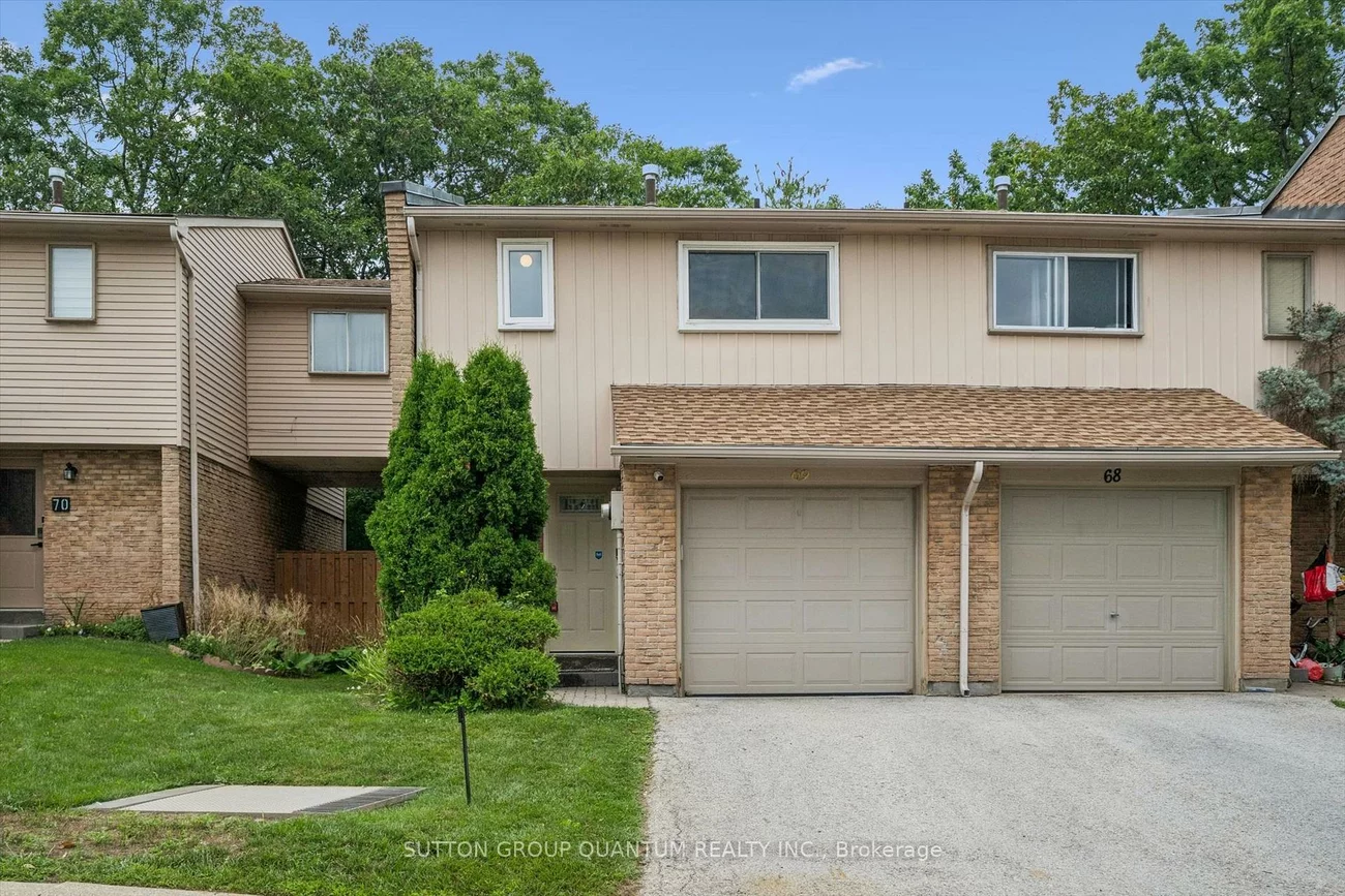 1558, Lancaster, 1005 - FA Falgarwood, Oakville