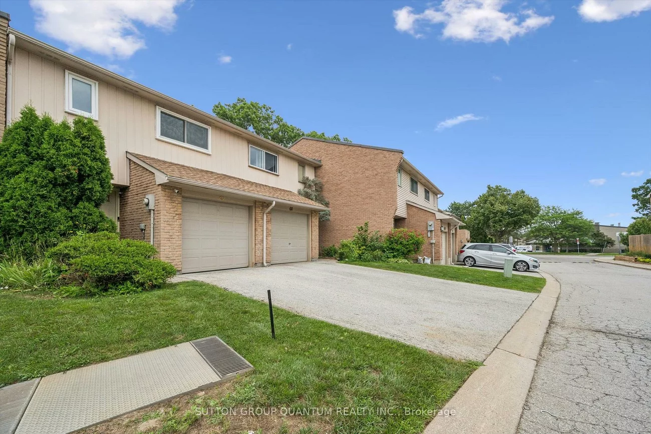 1558, Lancaster, 1005 - FA Falgarwood, Oakville