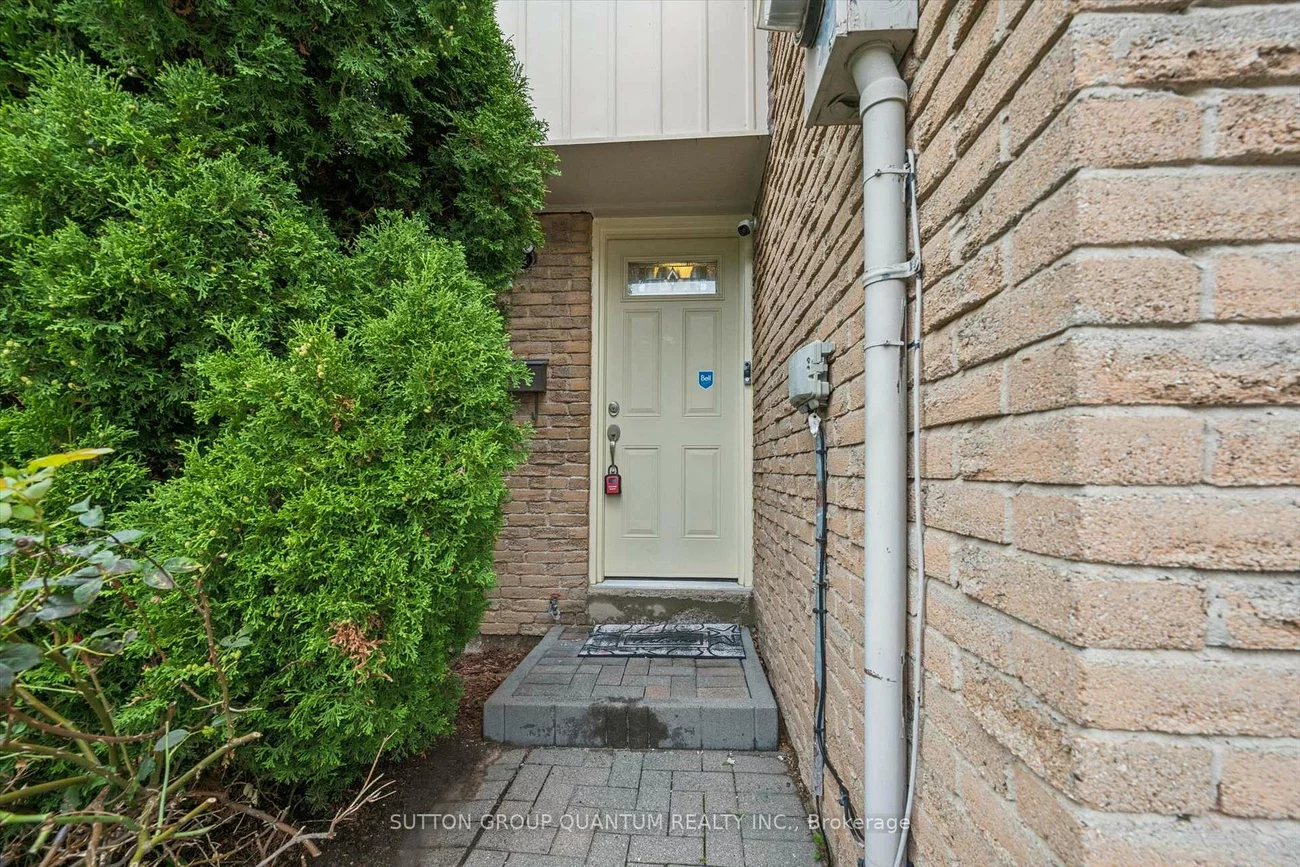 1558, Lancaster, 1005 - FA Falgarwood, Oakville