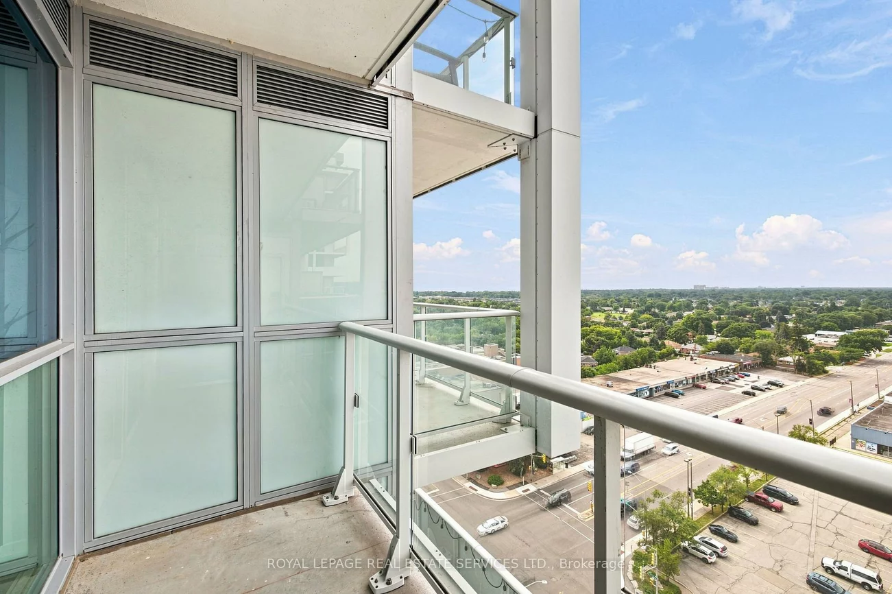 55, Speers, 1002 - CO Central, Oakville