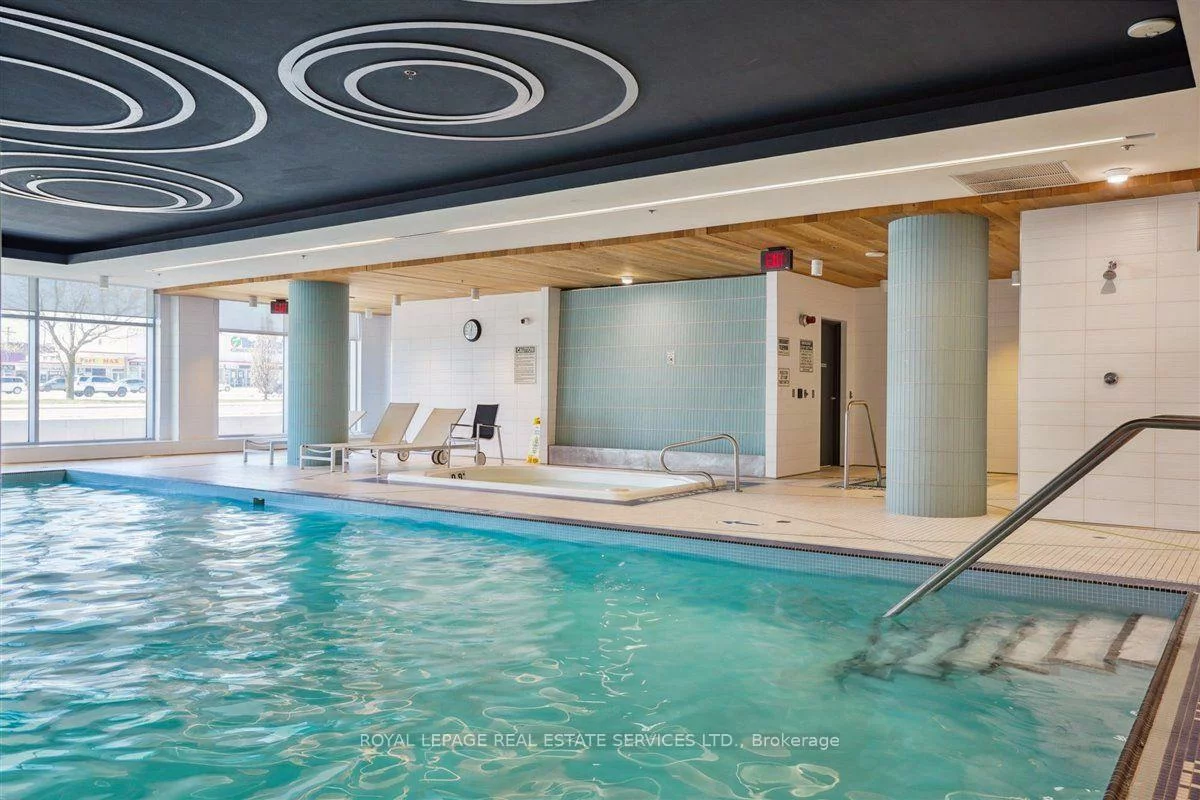55, Speers, 1002 - CO Central, Oakville