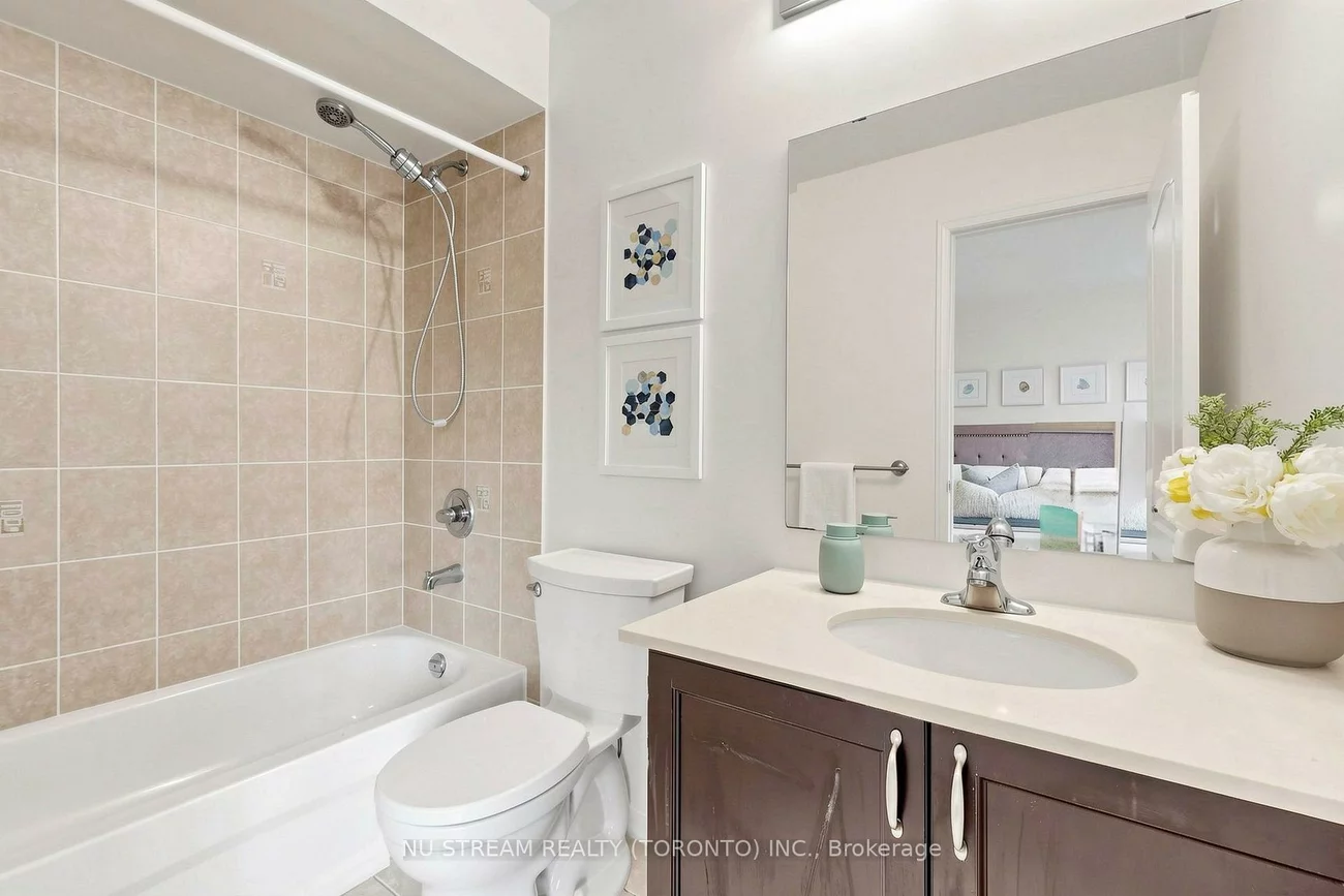 123, Georgian, 1015 - RO River Oaks, Oakville