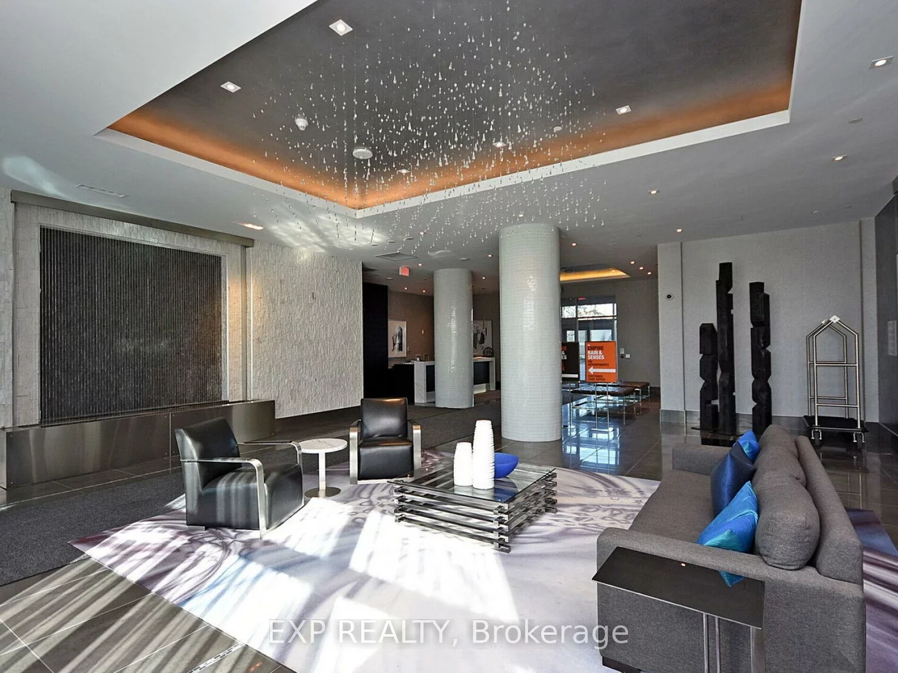 55, Speers, 1002 - CO Central, Oakville