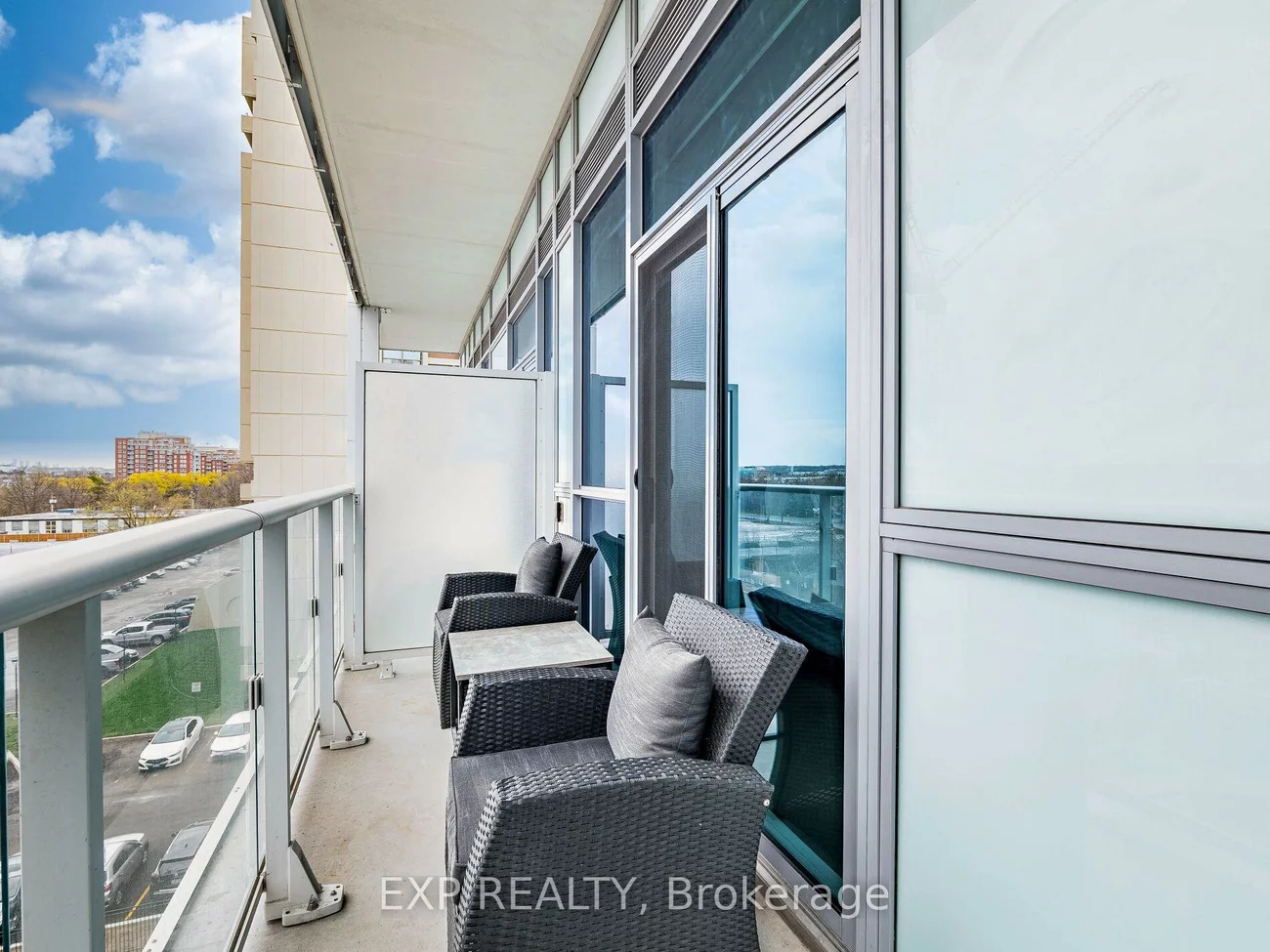 55, Speers, 1002 - CO Central, Oakville