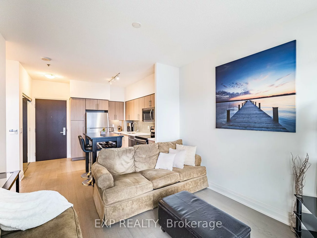 55, Speers, 1002 - CO Central, Oakville