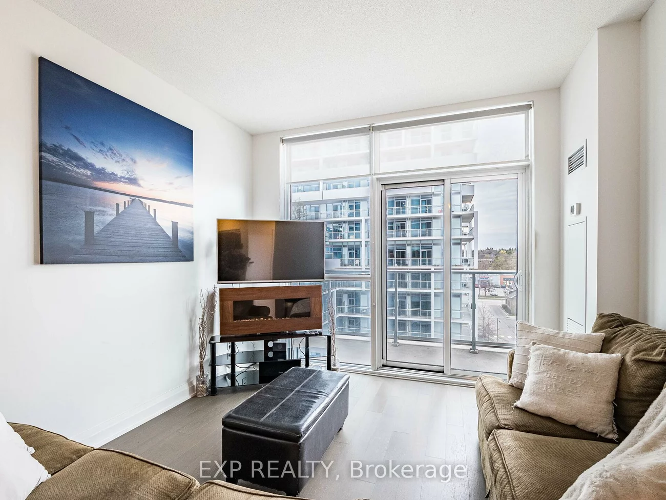 55, Speers, 1002 - CO Central, Oakville